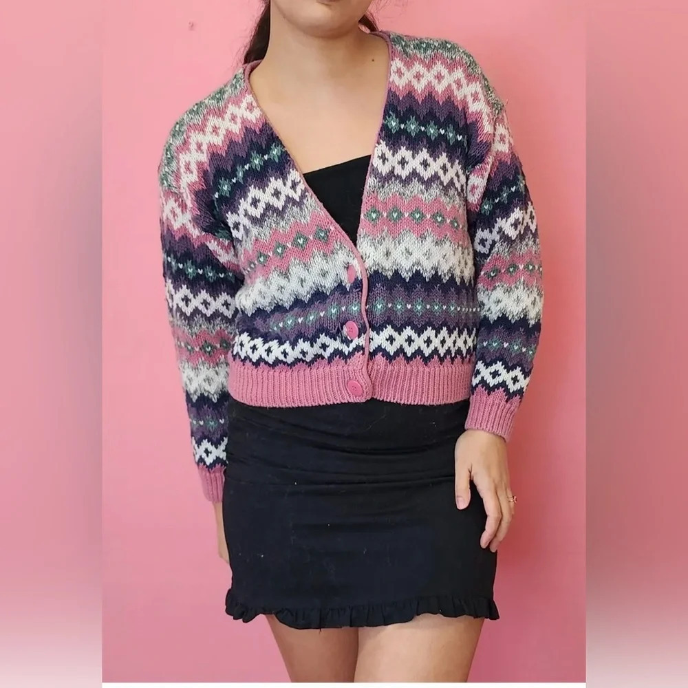 Paris Sports Club World Wild Vintage Y2K  cropped Cardigan heavy knit size med